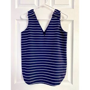 Banana Republic V-Neck Striped Sleeveless Blouse⚓️